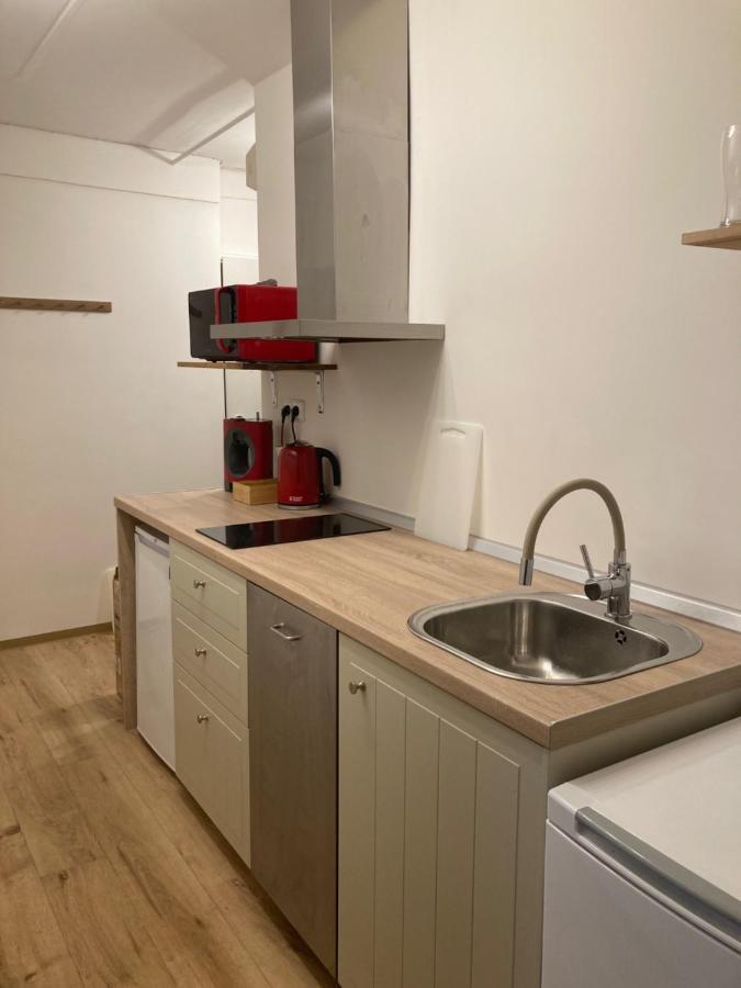 Apartment Jana Masaryka Prague Exterior photo